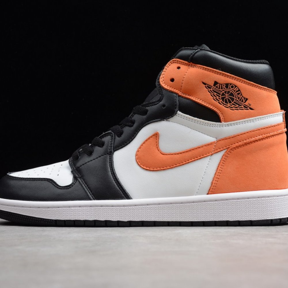 newNike Air Jordan 1 high top basketball shoes bla